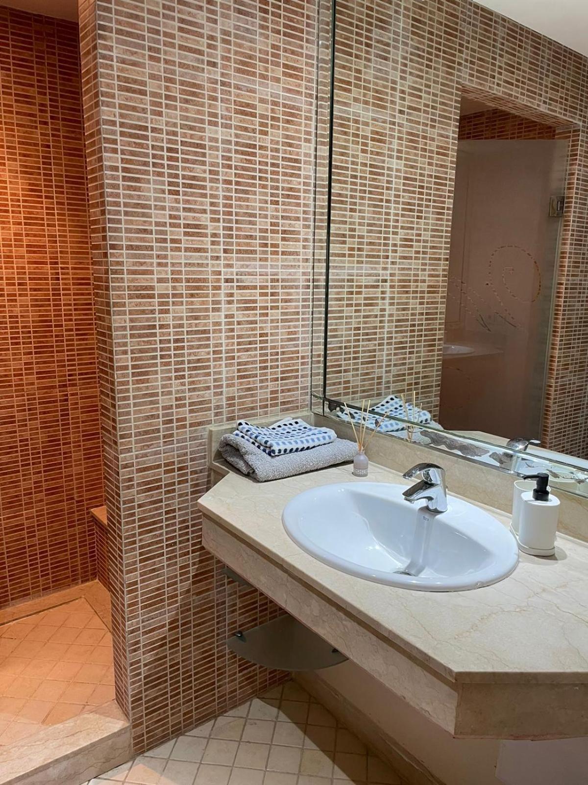 Perla Nouaceur Aeroport Mohammed Vアパートメント エクステリア 写真